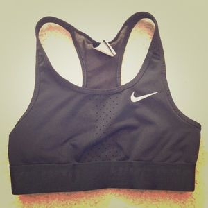 Black Nike pro combat sports bra